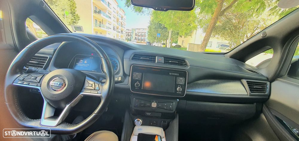 Nissan Leaf N-Connecta - 18