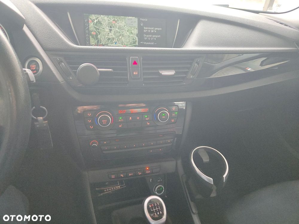 BMW X1 xDrive20d - 4