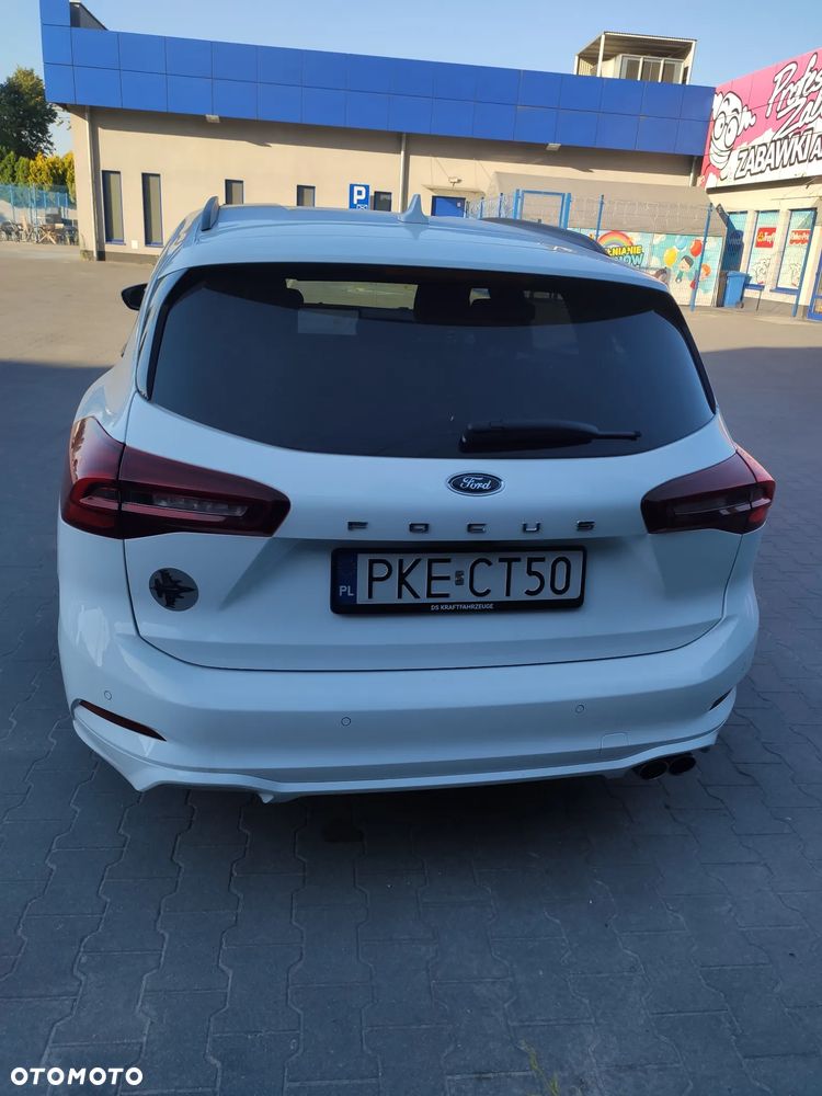 Ford Focus 1.0 EcoBoost Hybrid ST-LINE X - 8