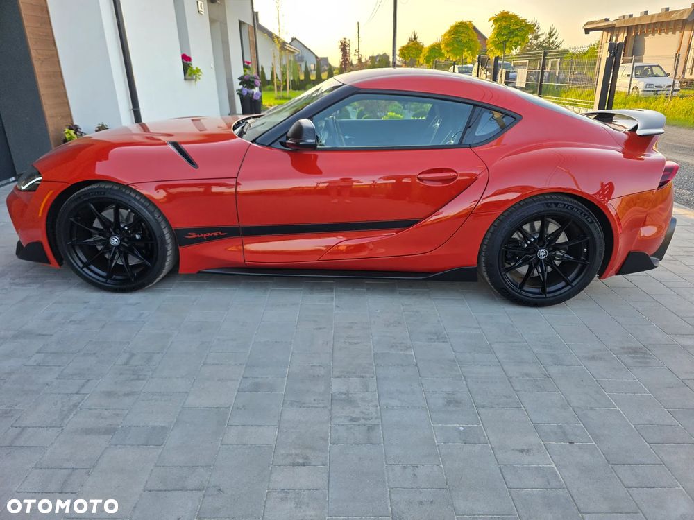 Toyota Supra - 8