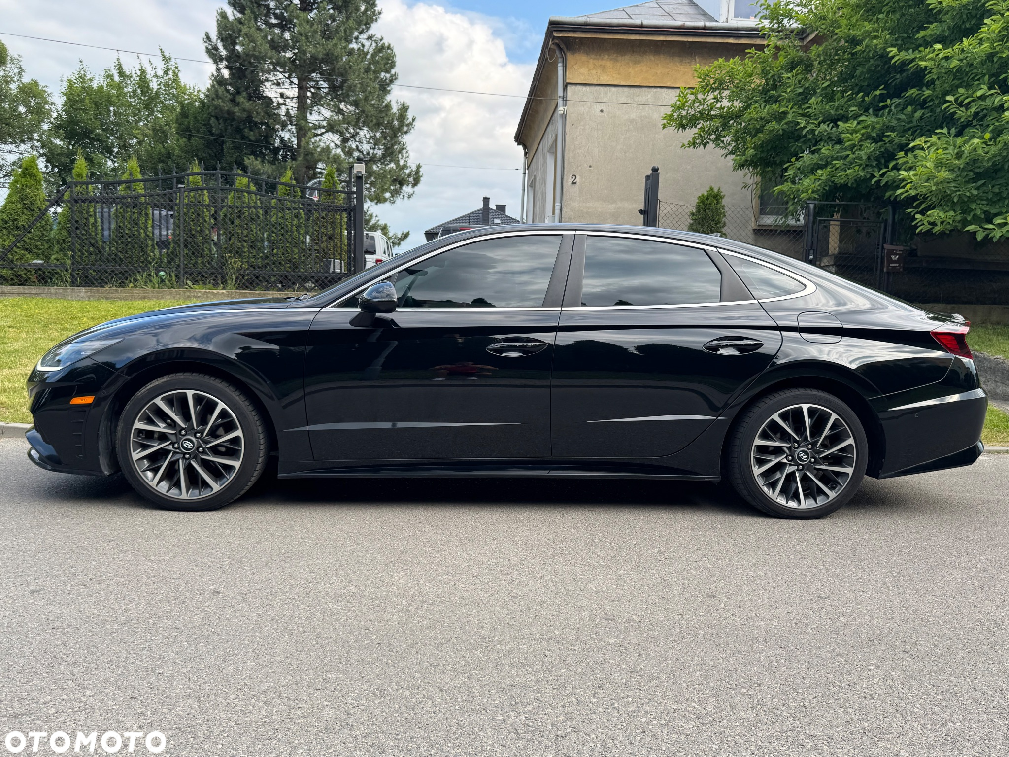 Hyundai Sonata - 21