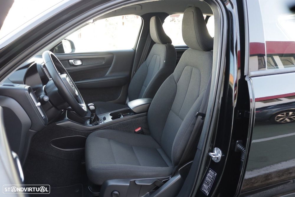 Volvo XC 40 1.5 T2 Essential - 19