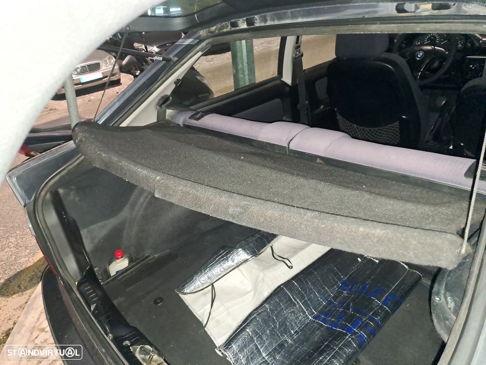 BMW 318 tds Compact - 8