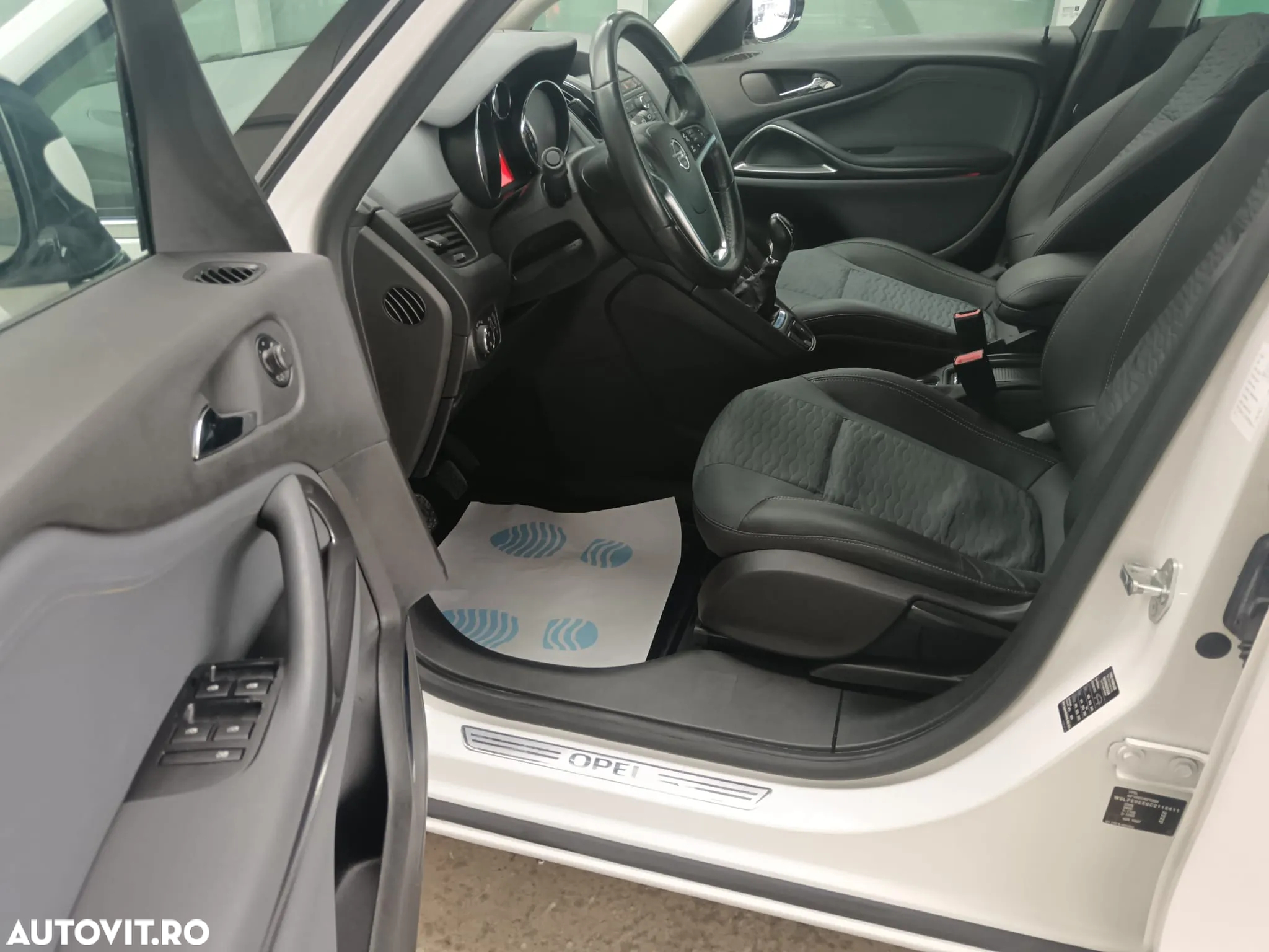 Opel Zafira 1.6 CNG Turbo (ecoFLEX) Active - 6