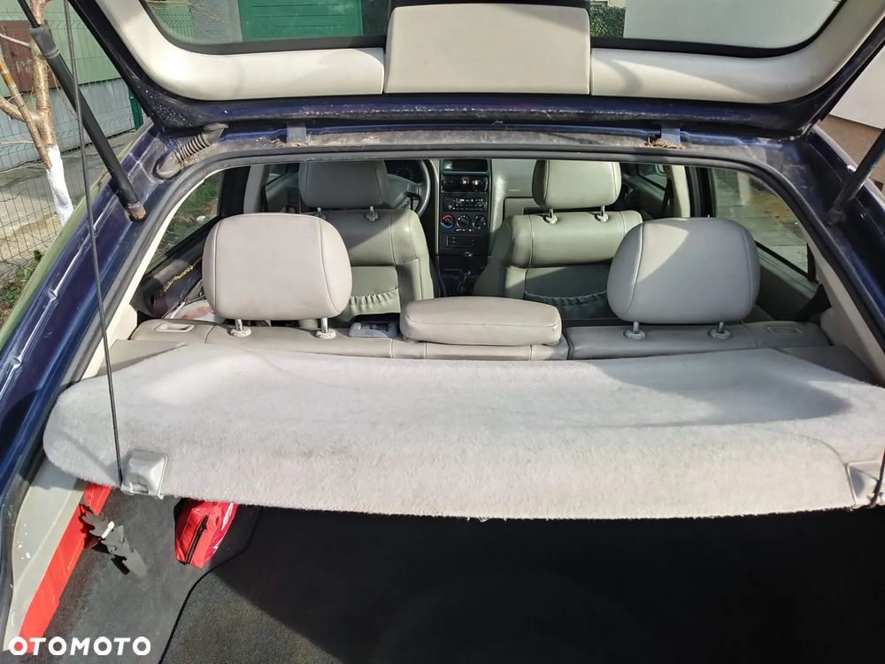 Opel Astra 1.8 Elegance - 11