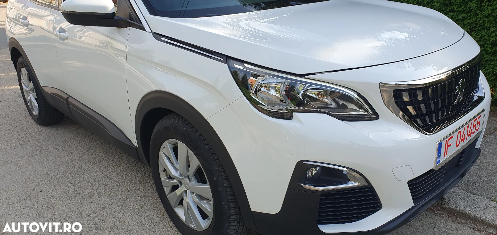 Peugeot 3008 PureTech 130 Stop & Start EAT6 Allure - 9