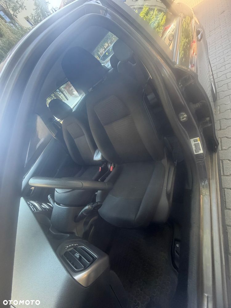Peugeot 301 1.2 Pure Tech Active - 8