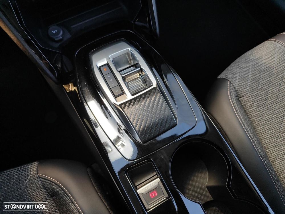 Peugeot 208 1.2 Hybrid Allure e-DCS6 - 16