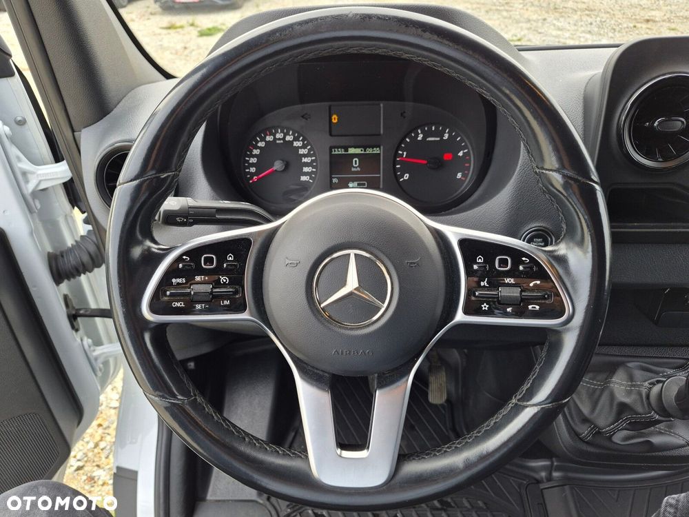 Mercedes-Benz Sprinter 317 CDI KA OM654 długi - 26