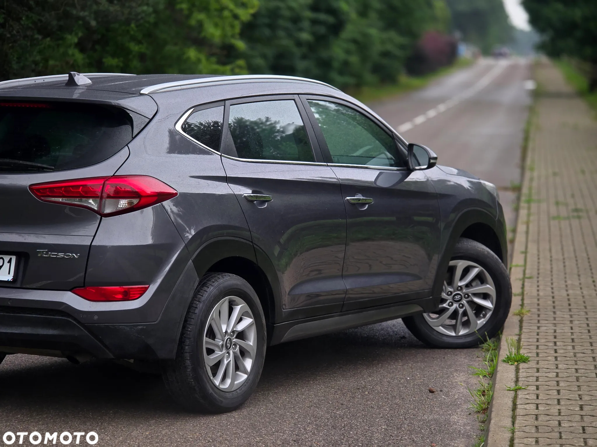 Hyundai Tucson 1.7 CRDI BlueDrive Style 2WD - 37
