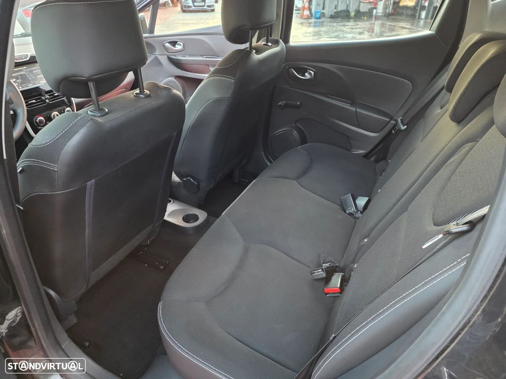 Renault Clio 1.5 dCi Dynamique S - 15