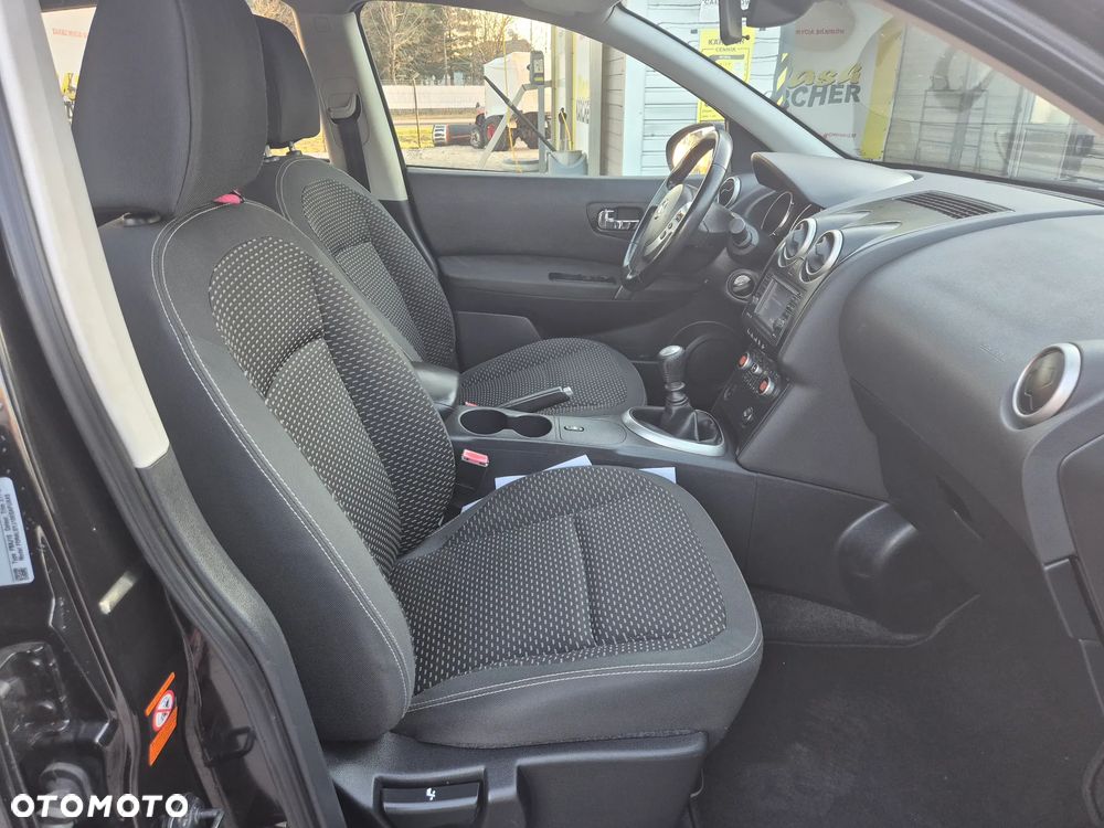 Nissan Qashqai - 10