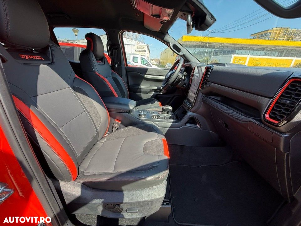 Ford Raptor - 26