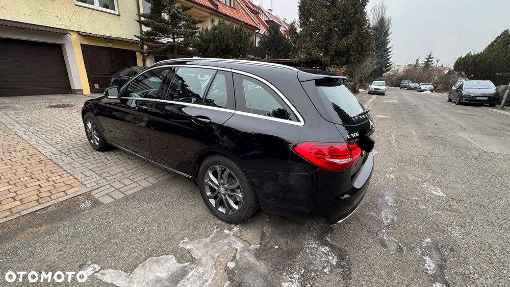 Mercedes-Benz Klasa C 300 7G-TRONIC - 12