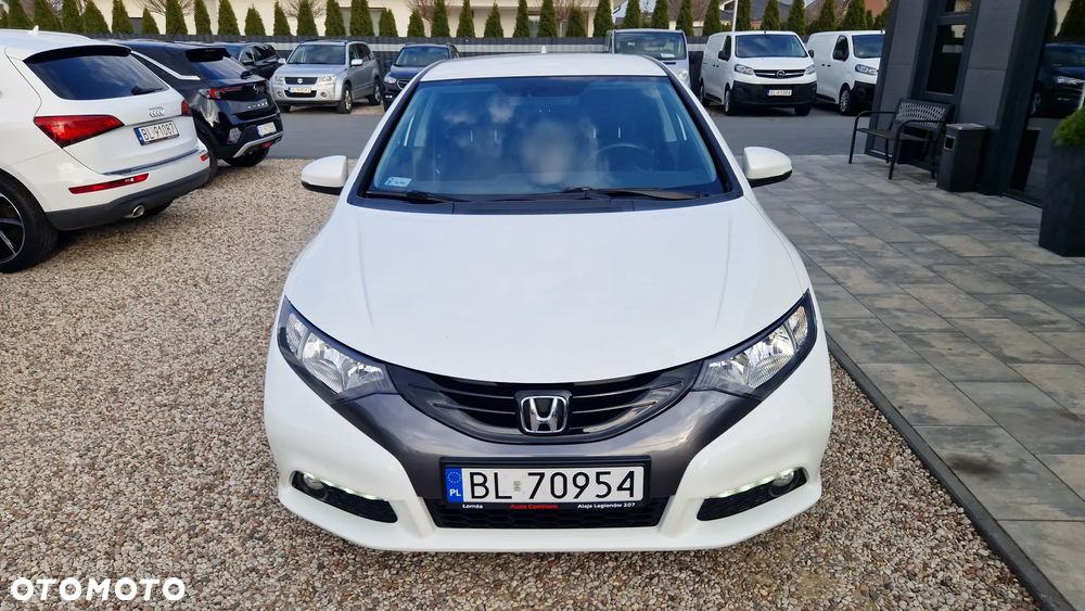 Honda Civic 1.8 i-VTEC Comfort Black Edition - 3