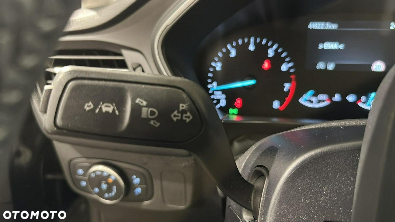 Ford Focus - 26