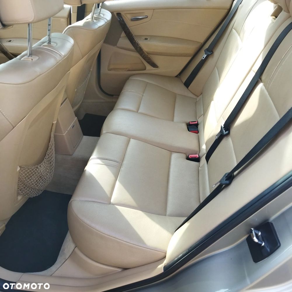BMW X3 2.0d - 13