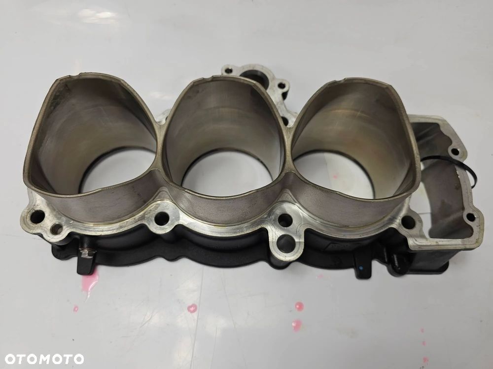 1169901 RR Cylinder Triumph Speed Triple 1200RS 2021 180 km - 6