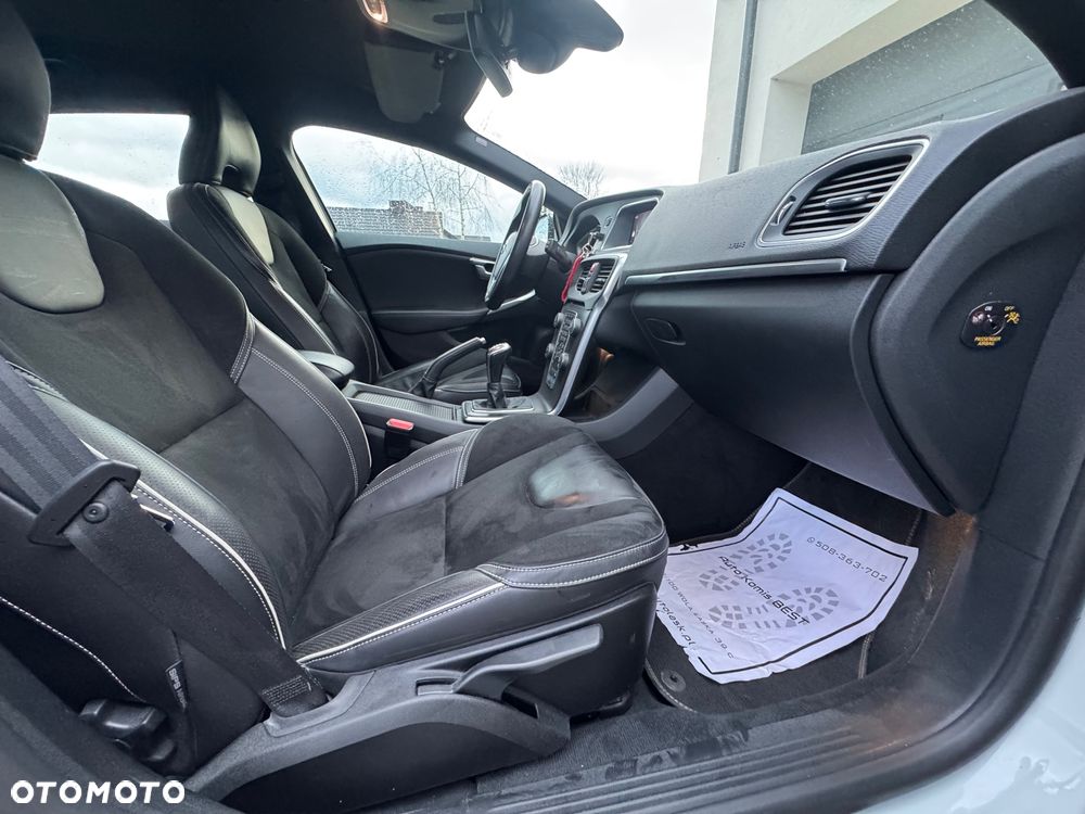 Volvo V40 D2 RDesign - 30