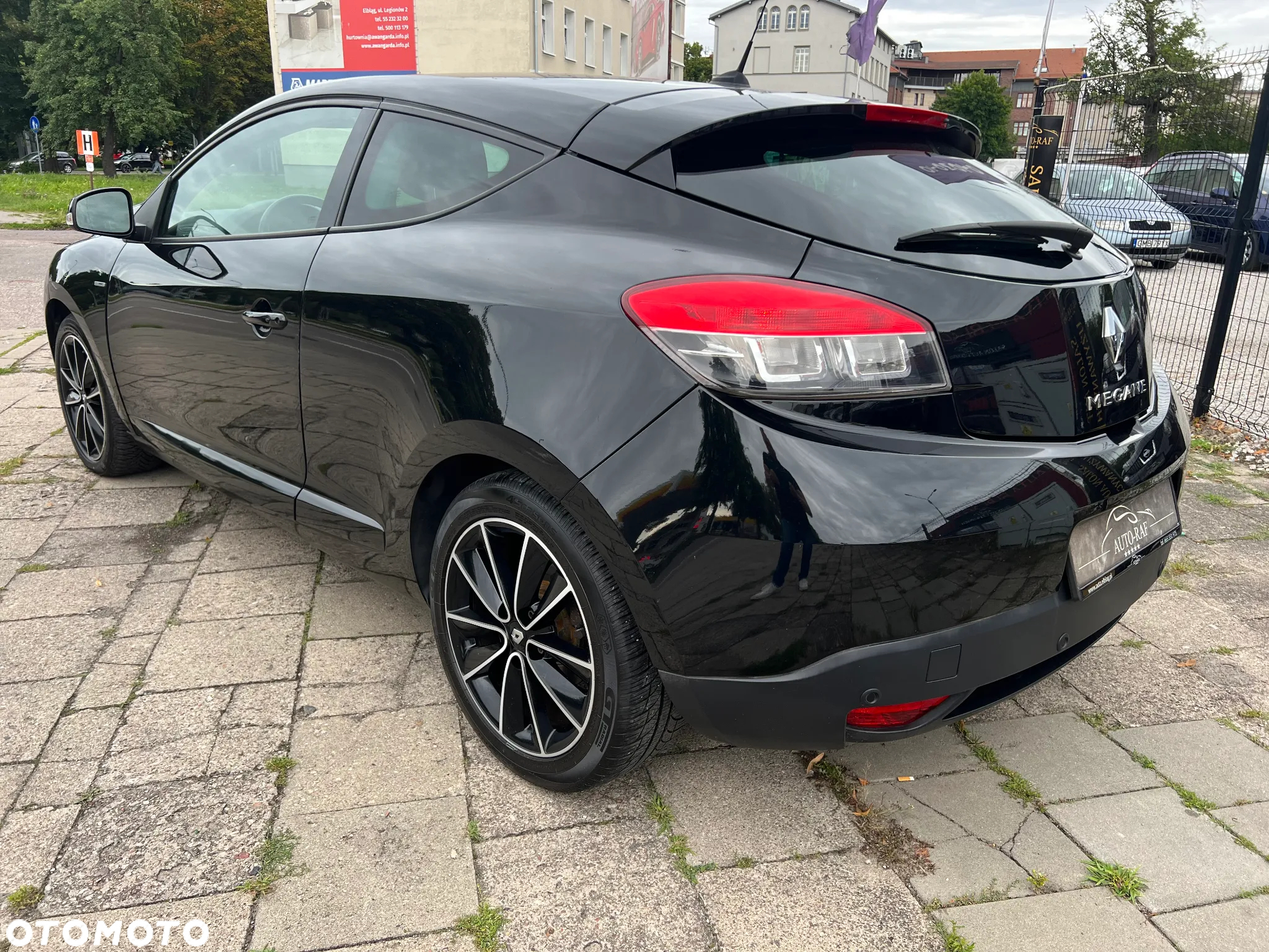 Renault Megane 1.6 SCe Business - 4