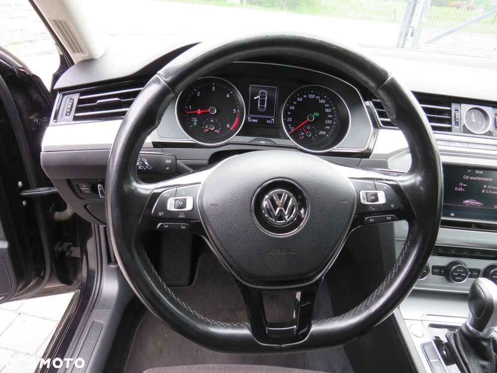 Volkswagen Passat 1.6 TDI (BlueMotion Technology) DSG Trendline - 20