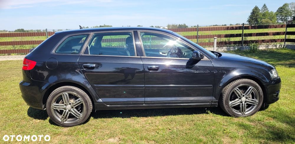 Audi A3 Sportback 2.0 TDI DPF Ambiente - 18
