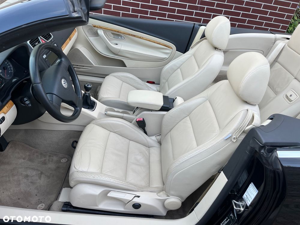 Volkswagen Eos - 10