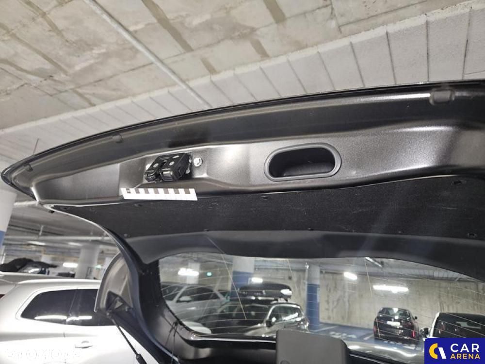 Toyota Yaris 1.5 Comfort - 35