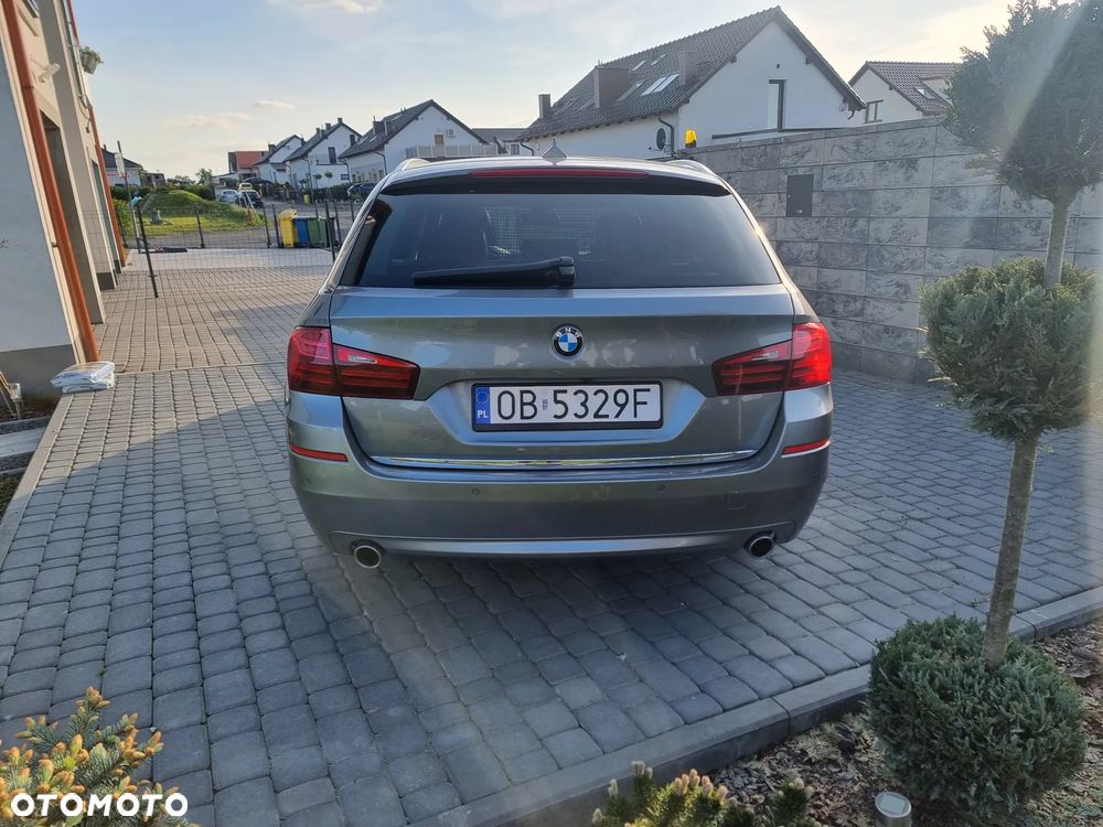 BMW Seria 5 535d xDrive Touring Sport-Aut Luxury Line - 16