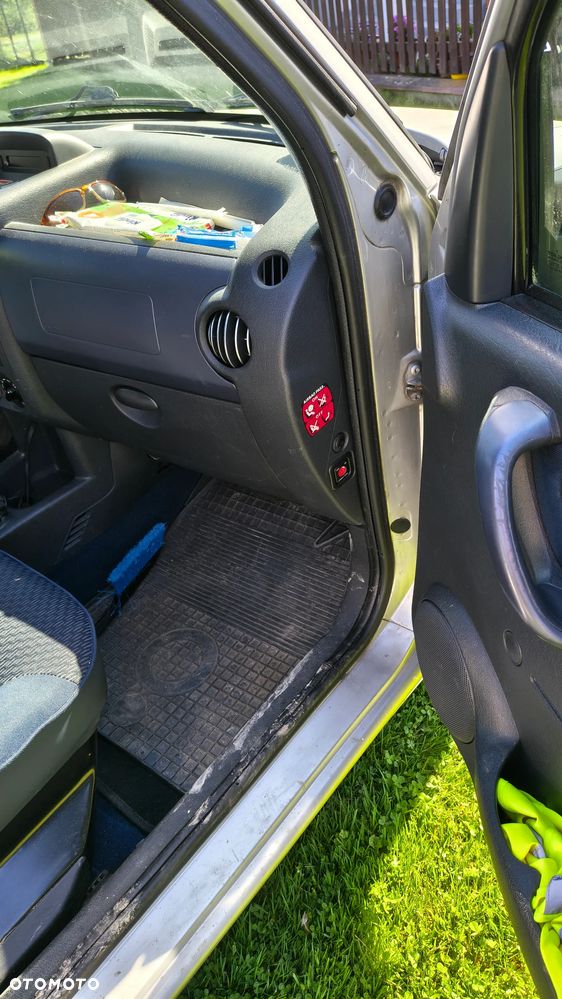 Citroën Berlingo 1.6 HDi - 13