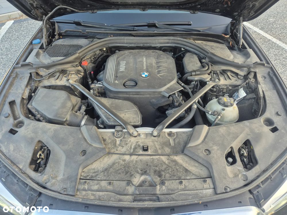 BMW Seria 5 525d Luxury Line - 26