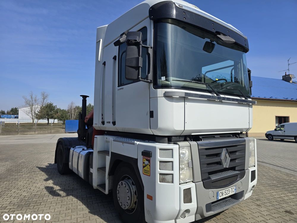 Renault Magnim 440 DXi + HDS - 1