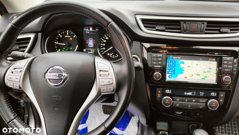 Nissan Qashqai 1.6 dCi Xtronic TEKNA+ - 24