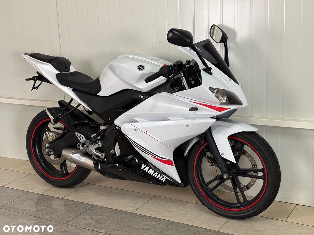 Yamaha YZF - 1