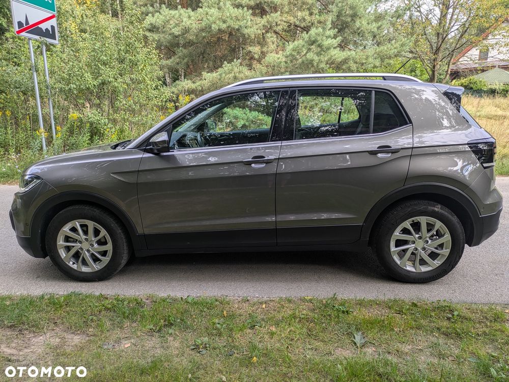 Volkswagen T-Cross - 12