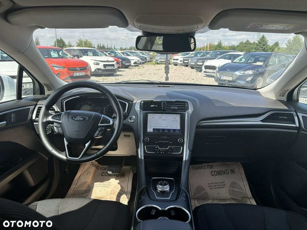 Ford Mondeo - 22