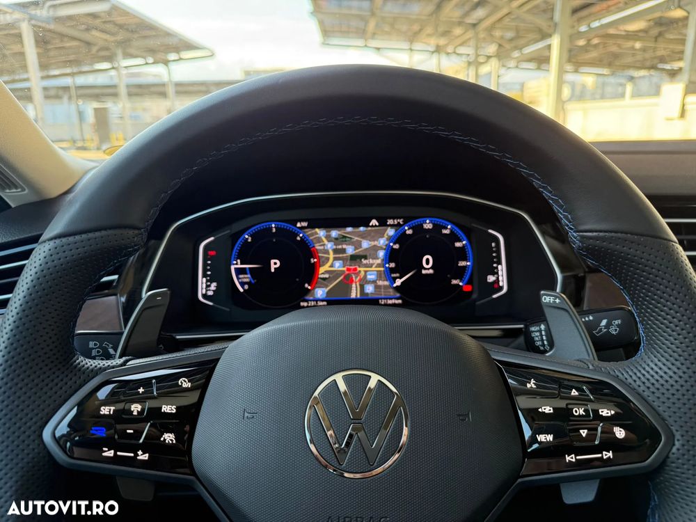 Volkswagen Passat Variant 2.0 TDI DSG 4Motion Highline - 4