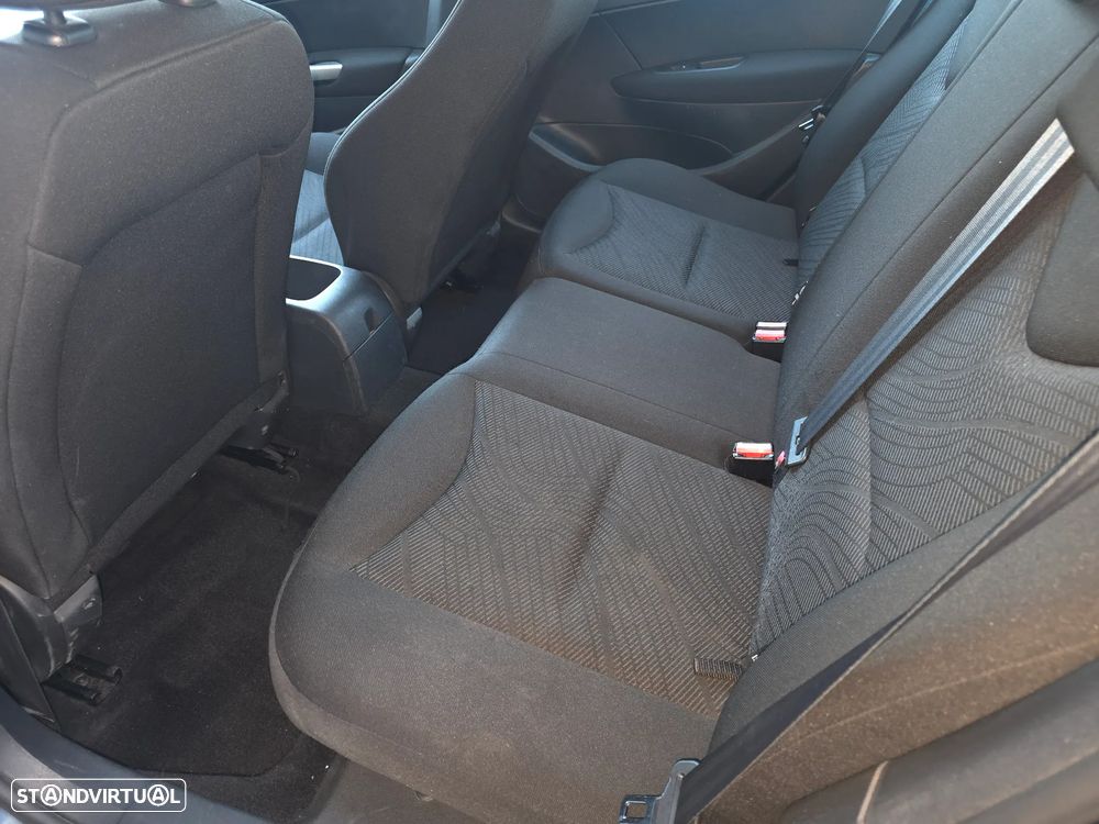 Peugeot 308 SW 1.6 HDi Executive CVM6 - 15