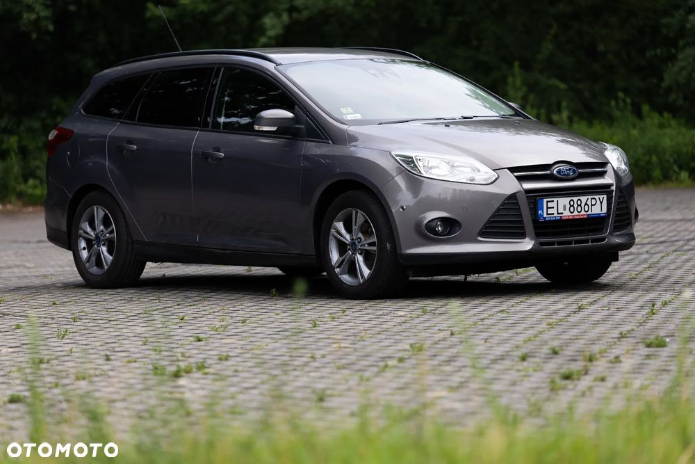 Ford Focus 1.0 EcoBoost Gold X (Edition) - 4