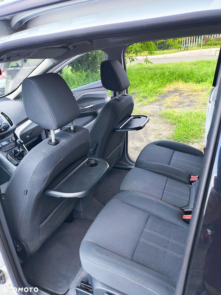 Ford Grand C-MAX - 14