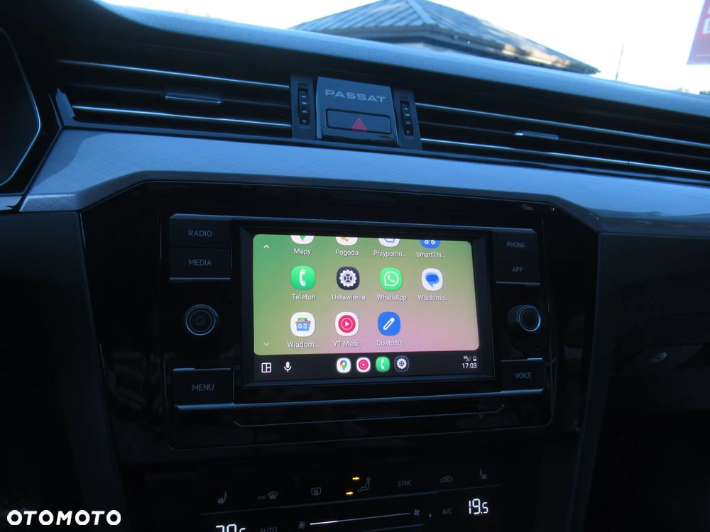 Volkswagen Passat 1.5 TSI EVO Business - 33