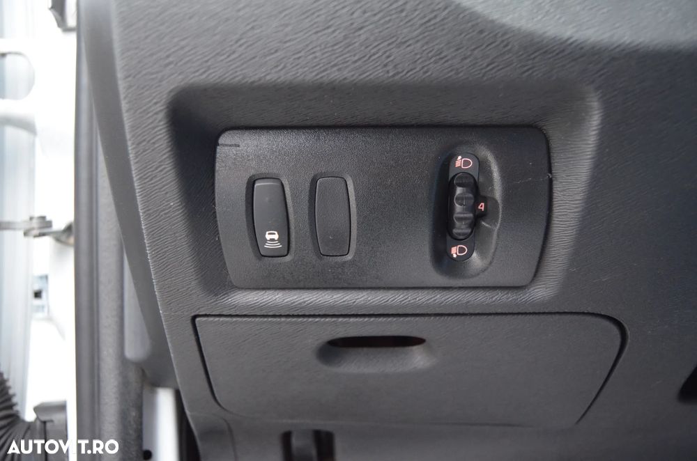 Renault Kangoo dCi 90 FAP Grand - 18