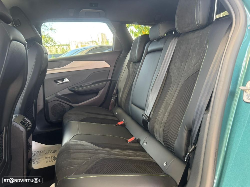 Peugeot 308 SW 1.5 BlueHDi GT EAT8 - 40