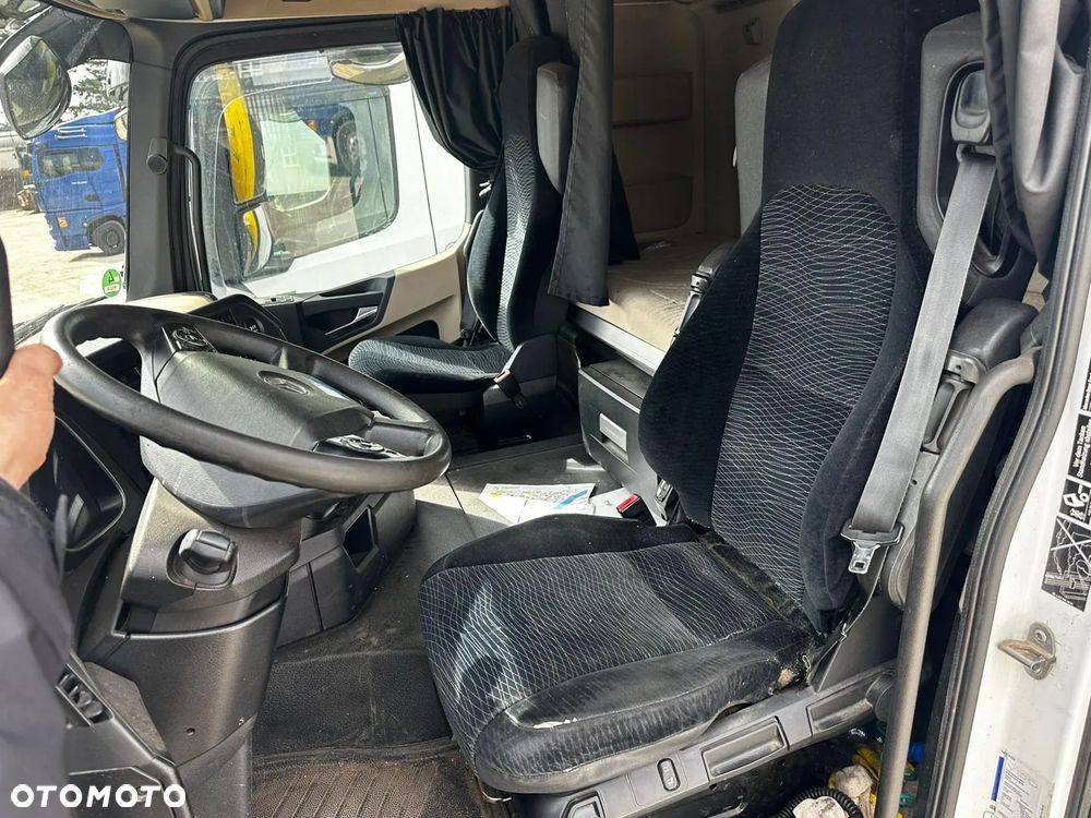 Mercedes-Benz ACTROS - 5