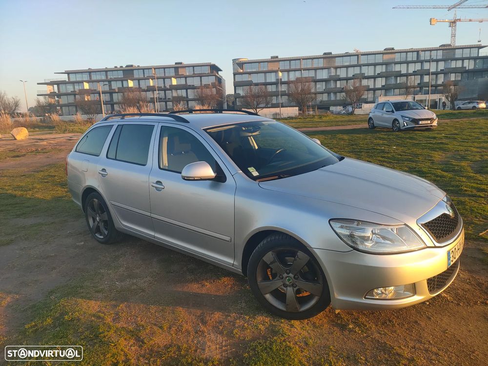 Skoda Octavia Break 1.9 TDi Sportline - 2
