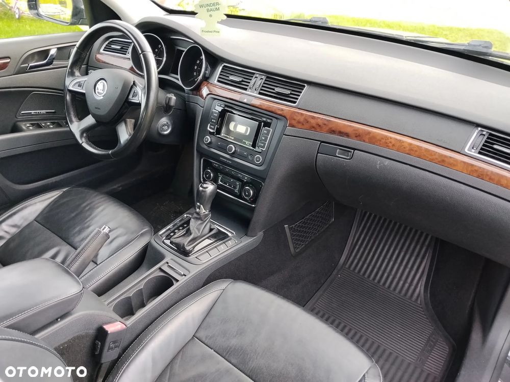 Skoda Superb 2.0 TDI Platinum DSG - 18