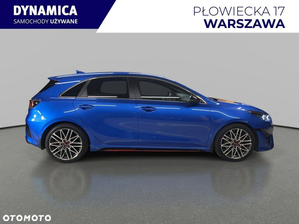 Kia Ceed - 9