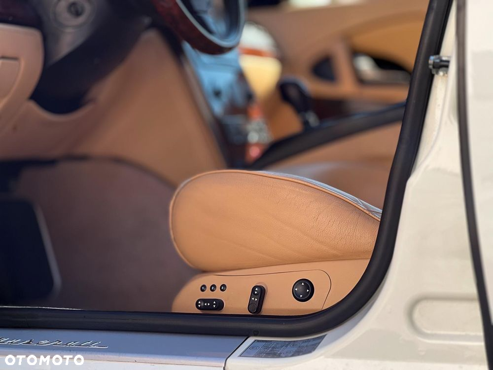 Maserati Quattroporte Standard - 29