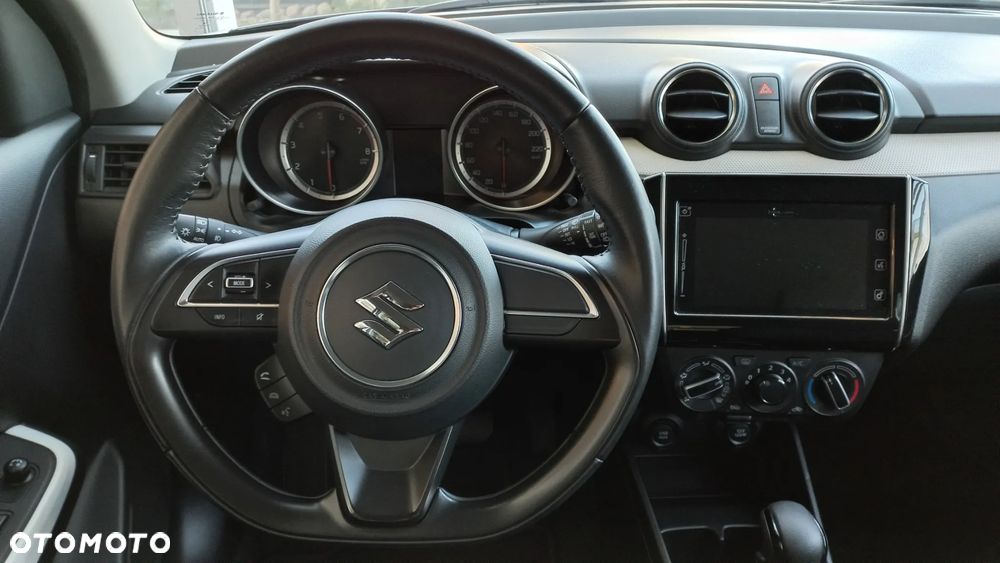 Suzuki Swift - 25