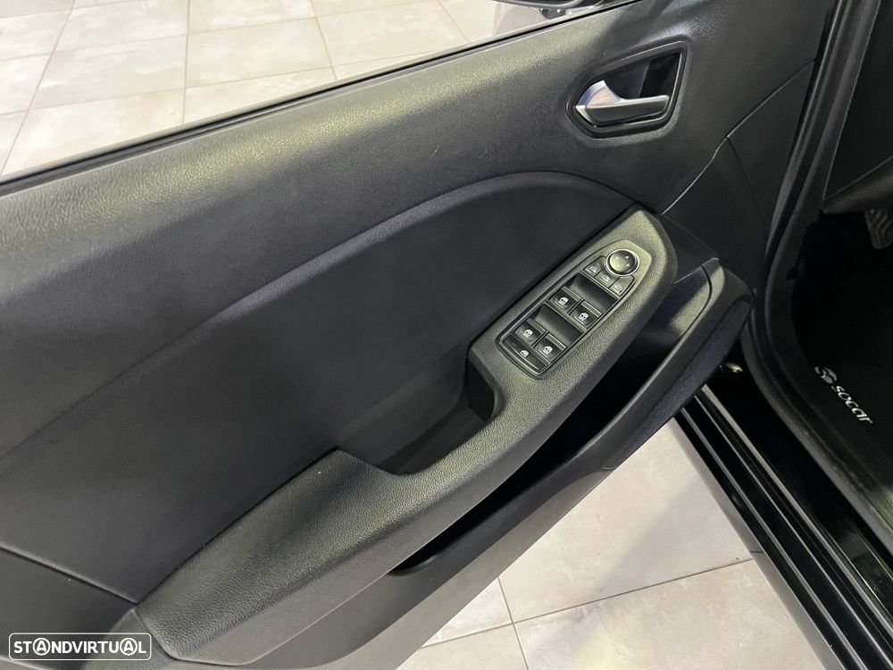 Renault Clio 1.0 TCe Limited - 26